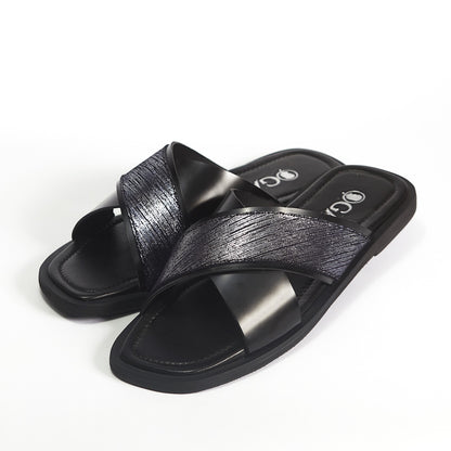 Santi Black